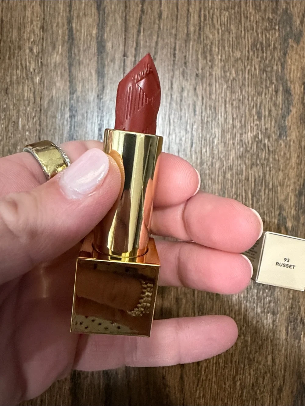Burberry Kisses Satin Lipstick — Russet 93
